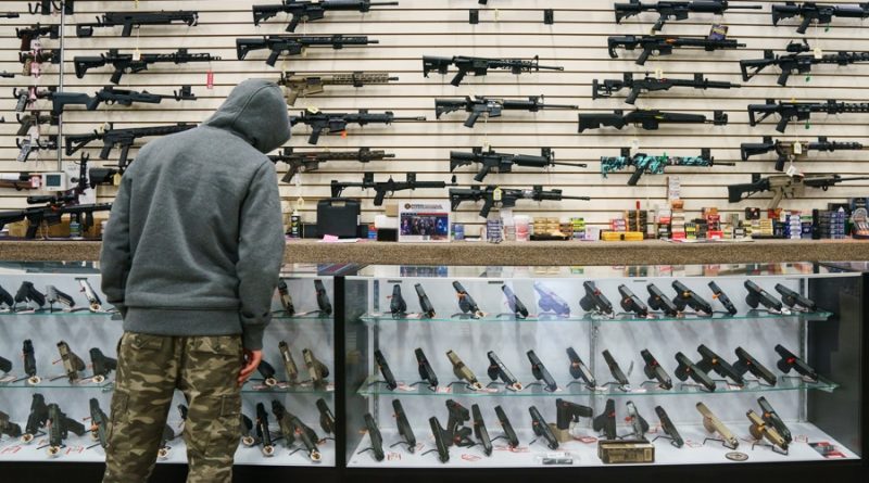 Supremo de EEUU considera legal que consumidores de cannabis puedan tener armas de fuego