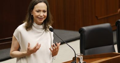 María Corina Machado dice que no ha solicitado protección para regresar a Venezuela