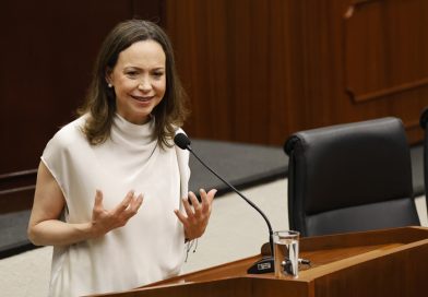 María Corina Machado dice que no ha solicitado protección para regresar a Venezuela