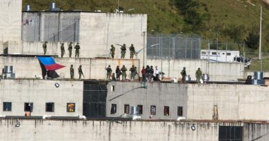 Al menos 15 muertos y 20 heridos tras una nueva reyerta en una cárcel de Ecuador