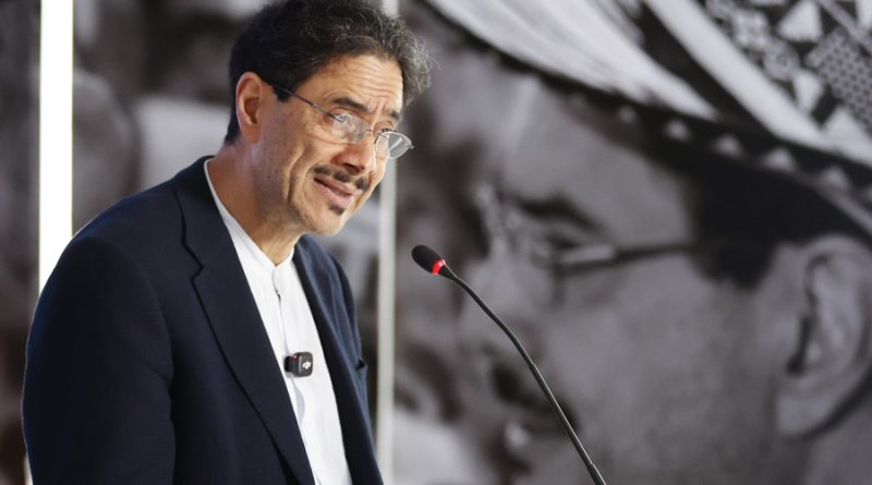 Iván Cepeda reconoce la victoria de Abelardo De la Espriella y promete defender las libertades de Colombia