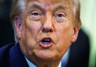 Trump asegura que EE.UU. ha estado extrayendo petróleo sin que Irán lo supiera