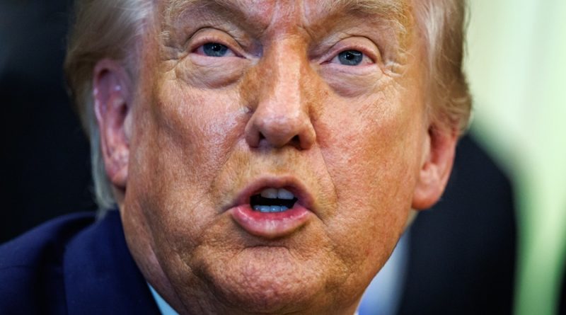 Trump asegura que EE.UU. ha estado extrayendo petróleo sin que Irán lo supiera
