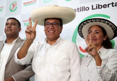 Perú procesa 100 % de las actas pero queda a la espera de resolver 1.550 observaciones