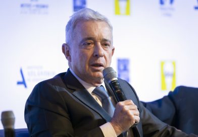 El expresidente Álvaro Uribe es citado a indagatoria por dos masacres de paramilitares