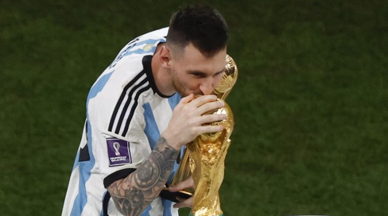 Messi, el hombre récord, a dos victorias y cuatro goles de dos nuevos hitos mundialistas