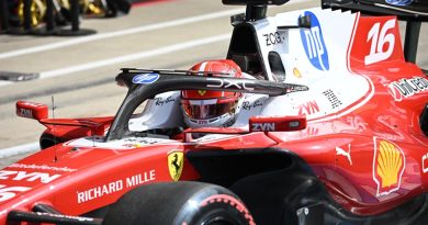 Leclerc gana en Silverstone
