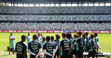Panamá entrena en el Estadio Nacional de Tokio previo a su duelo ante Ecuador