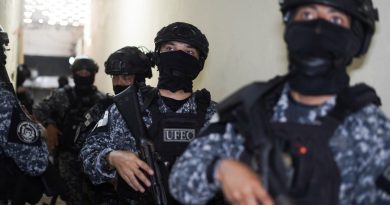 Confiscan 124 teléfonos celulares en cárcel de Colón