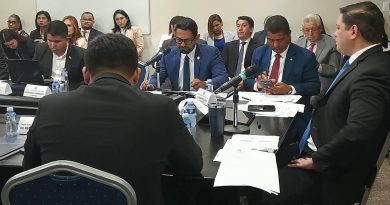 Traspaso de Banco Hipotecario pasó a segundo debate