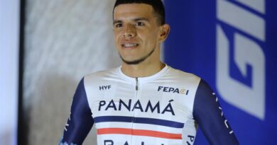 Panamá presenta al ciclista Franklin Archibold como quinto deportista clasificado a París