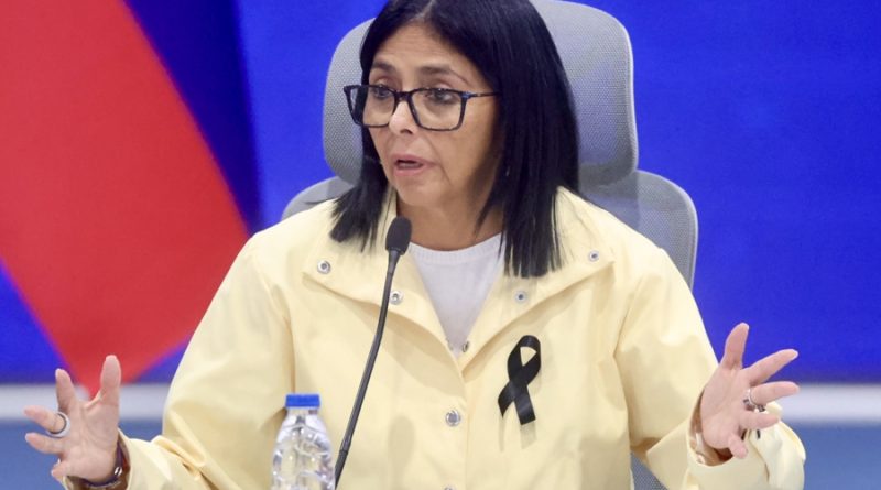Delcy Rodríguez anuncia alianza internacional para recuperar principal aeropuerto de Venezuela