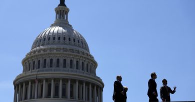 Senado de EEUU aprueba paquete de 70.000 millones para financiar operaciones migratorias