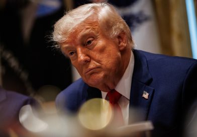 Trump asegura que EE.UU. atacará hoy nuevamente «con dureza» a Irán