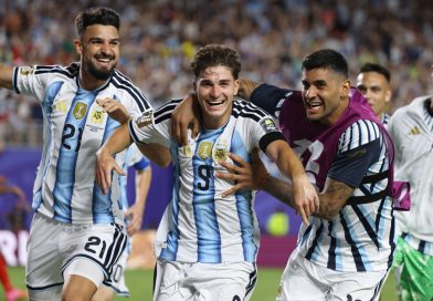 Argentina muestra su jerarquía y se enfrentará a Inglaterra en Semifinales